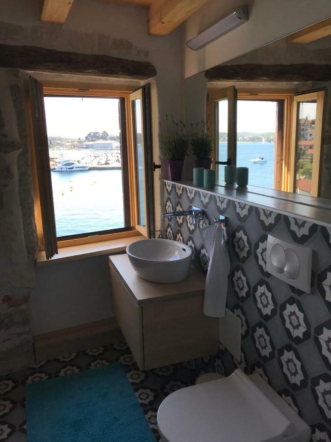 Adriatic Seaview Studio Rovigno Esterno foto